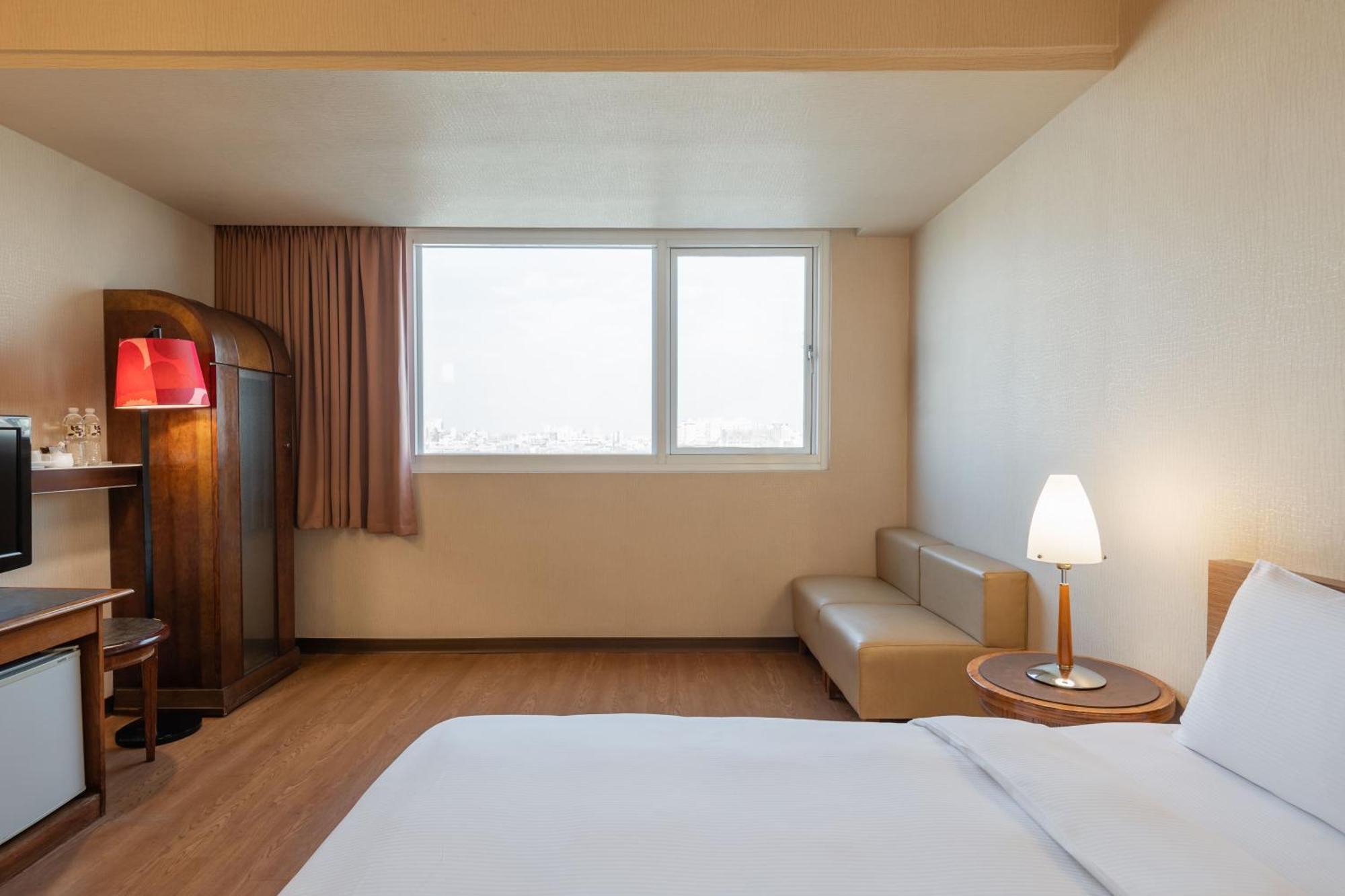Kindness Hotel Wu-Jia Kaohsiung Bilik gambar